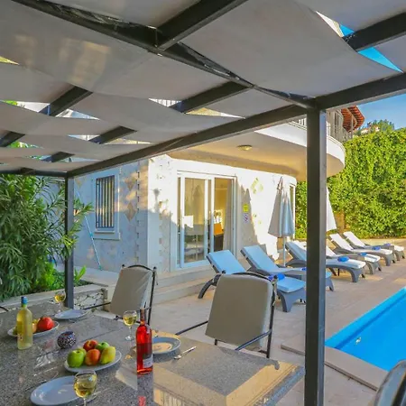 3 Bedroom - 2666 Villa