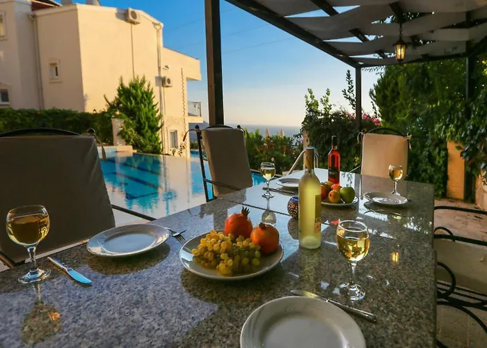 فيلة 3 Bedroom - 5 Minutes Drive To The Center *